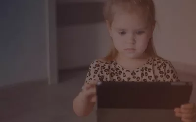 Impact des écrans sur le développement des enfants : Ce que disent les experts