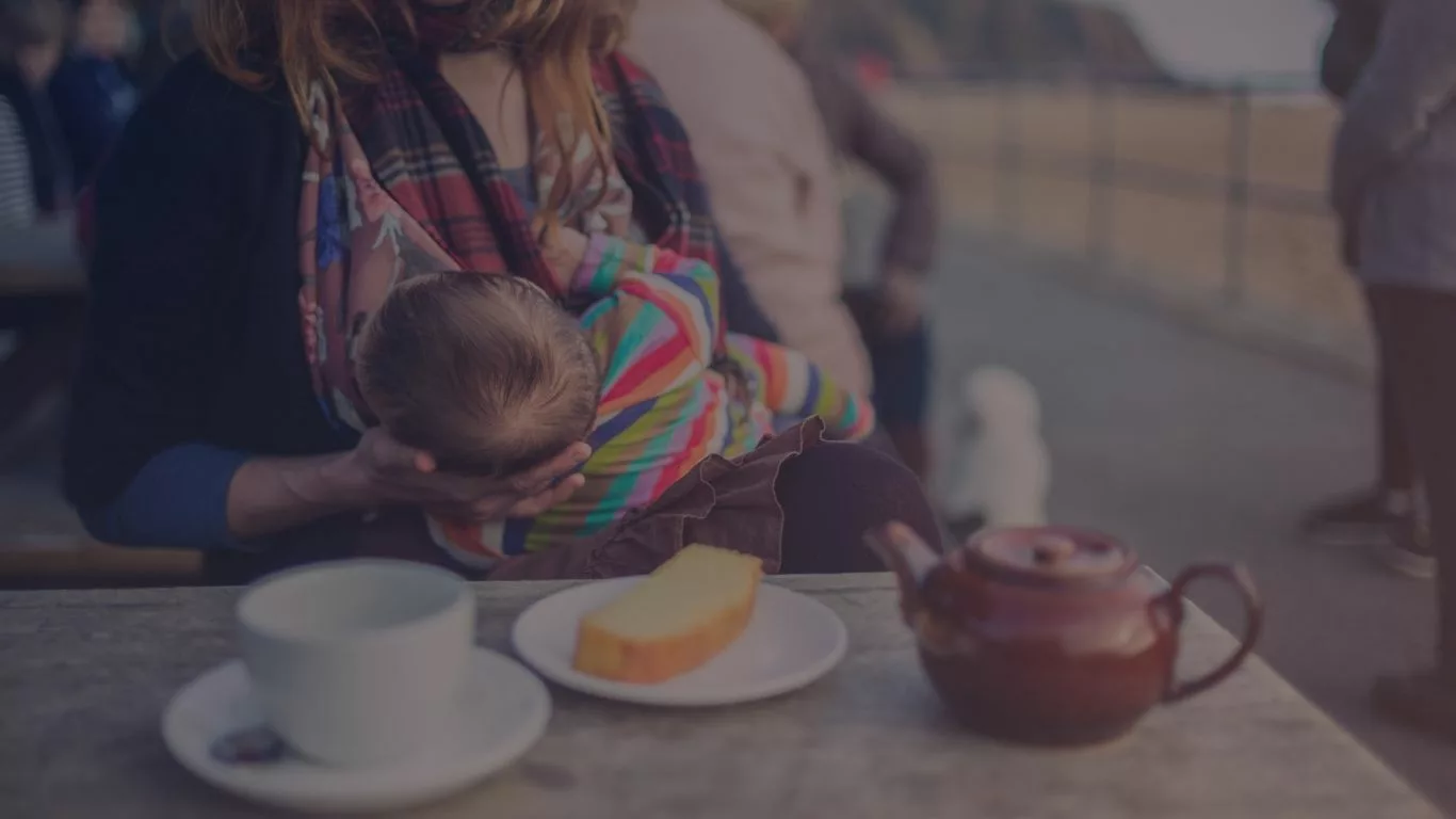 Comment allaiter son bébé dans un lieu public