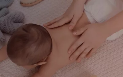 Les bienfaits des massages pour bébés et comment les pratiquer